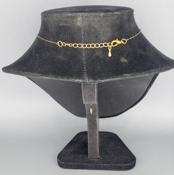 Goldtone Heart Locket and Stud Earrings Set - Picture 6 of 12